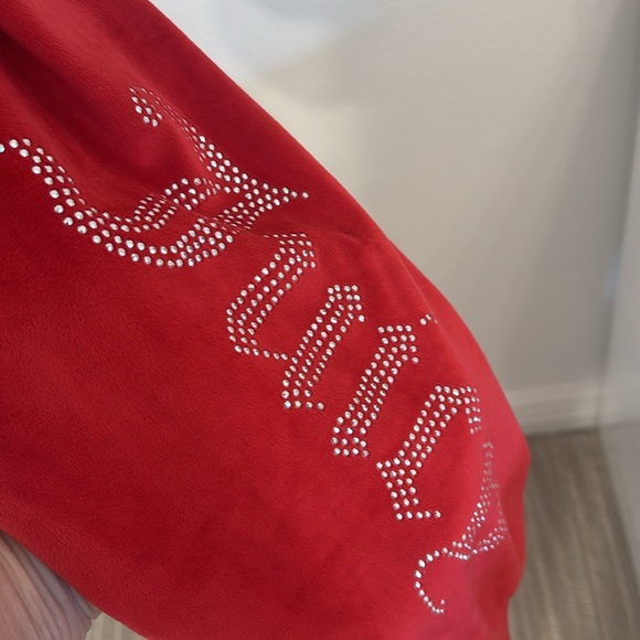 JUICY COUTURE New Red Velvet Lounging Set With Bling Logo NWOT Size Medium - Picture 5 of 6